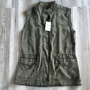 NWT Lucky Brand Green Military Lyocell Vest With Cinch Waist Small (MSRP $99)